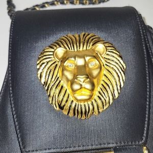 NIMA Lion Head Crossbody Bag